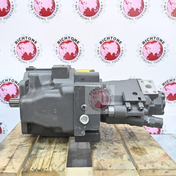 Hydraulic pump Hitachi ZX70 AP2D36